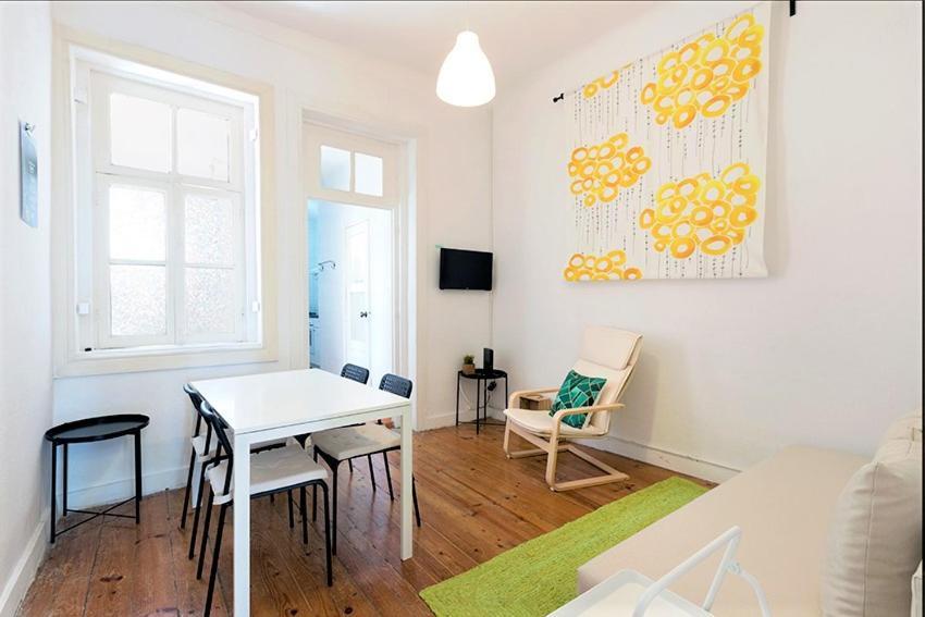 Pretty Clerigos 132 Apartment Porto Bagian luar foto