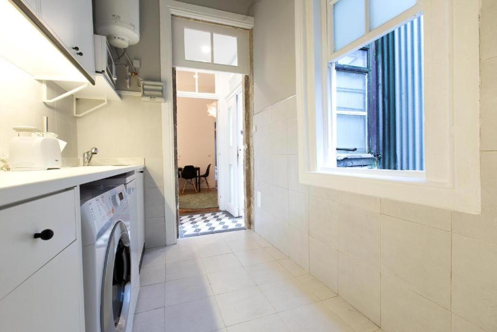 Pretty Clerigos 132 Apartment Porto Bagian luar foto