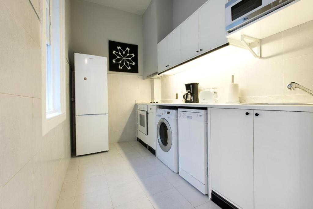 Pretty Clerigos 132 Apartment Porto Bagian luar foto