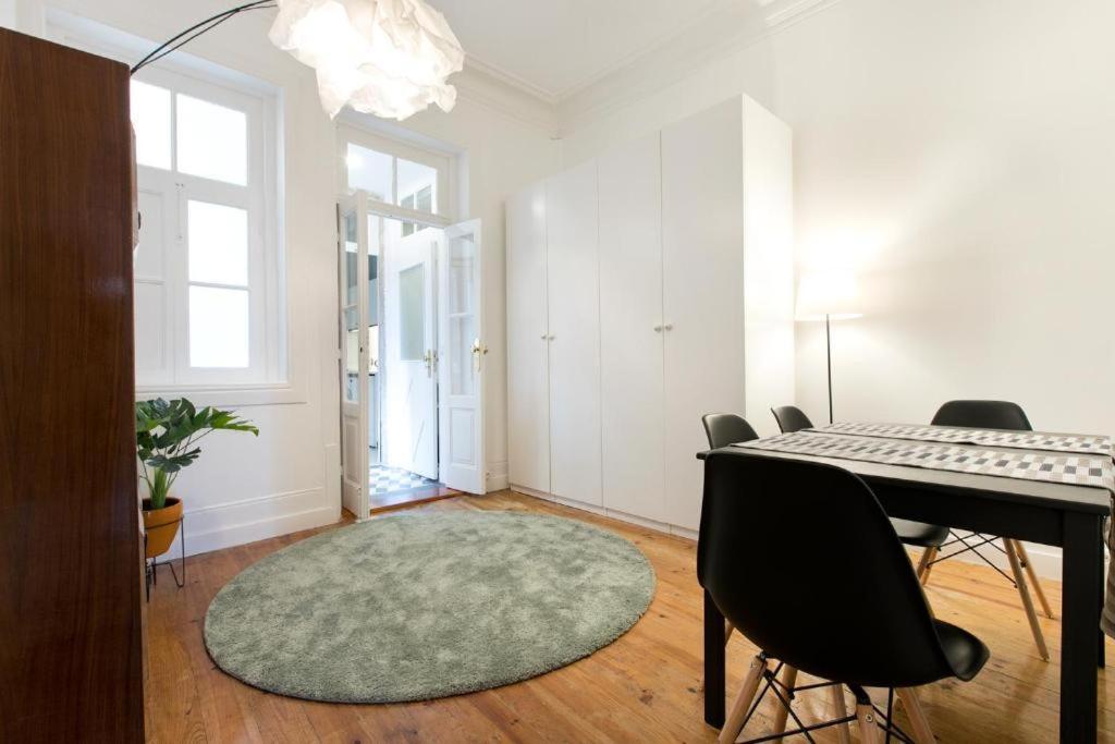 Pretty Clerigos 132 Apartment Porto Bagian luar foto
